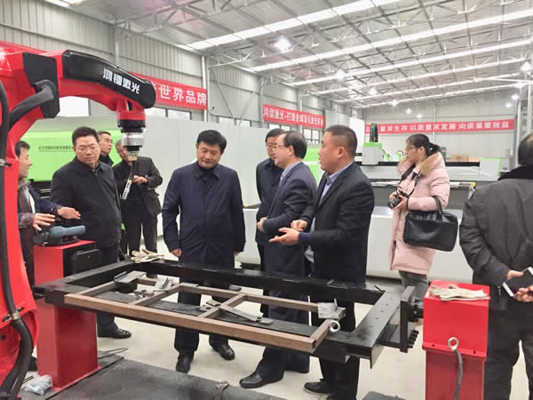 武漢市委常委、市紀委書記張曙